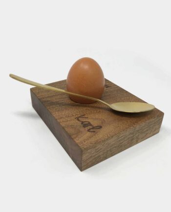 Eierbecher aus Massivholz - personalisiert