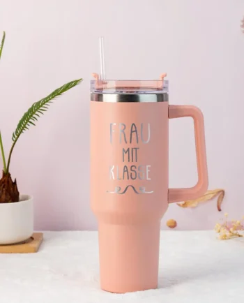 Personalisierbarer Thermobecher mit Strohhalm und Text Geburtstagsgeschenk