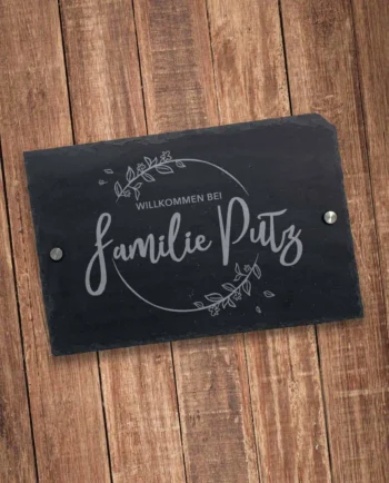 Türschild aus Schiefer mit Familie personalisiert - Willkommensschild